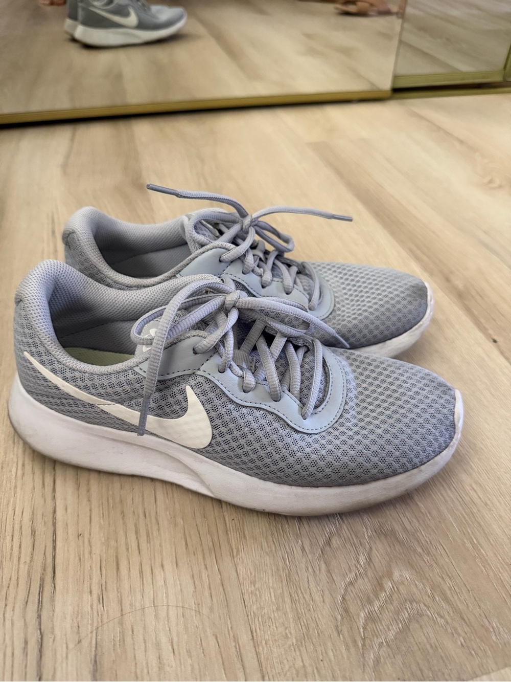 Nike Women’s Light Gray Mesh Sneakers with White Swoosh